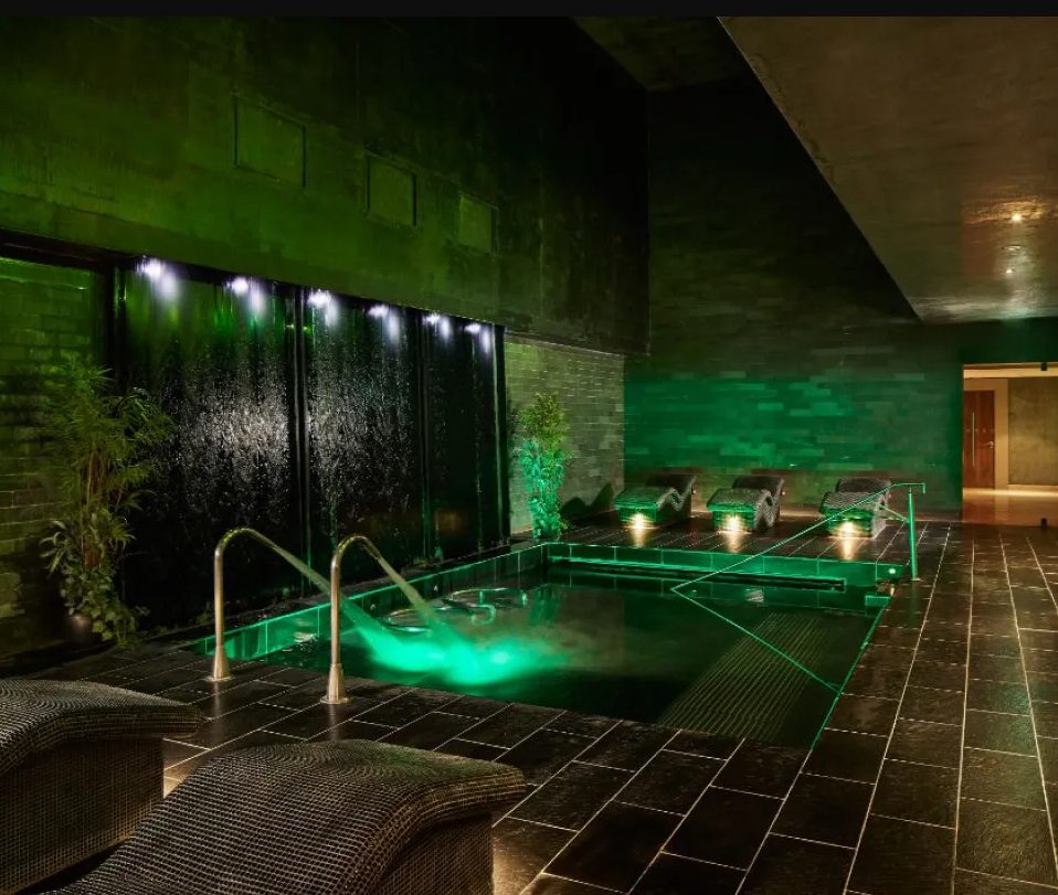 The g Hotel – A glamorous Galway retreat — photograph 2