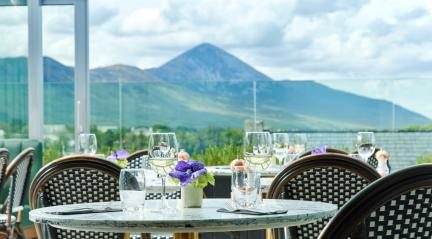 Westport Coast Hotel – A waterfront retreat — photograph 1